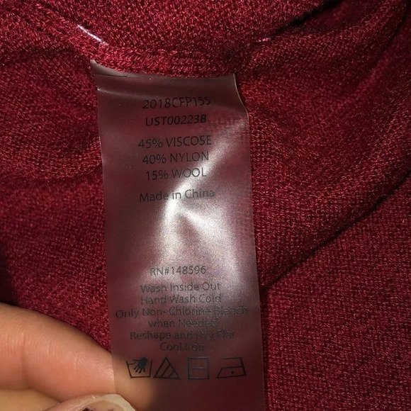 NWOT Unviersal standard Arenal tie burgundy tie sweater - Picture 6 of 12